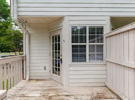 215 Jennings Mill Rd