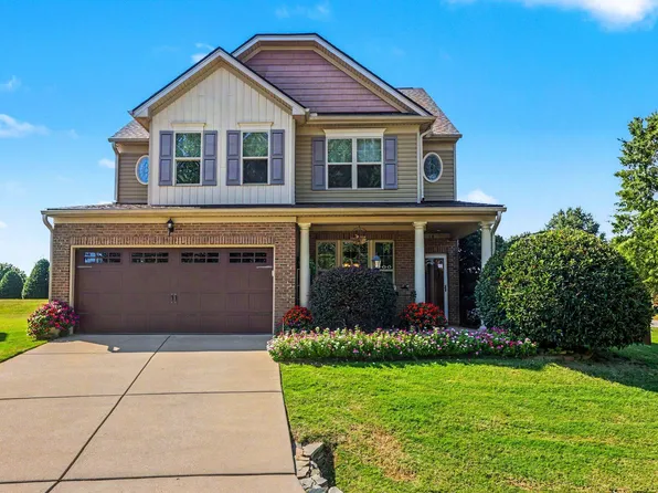 14 Stonemoor Cir, Garner, NC 27529