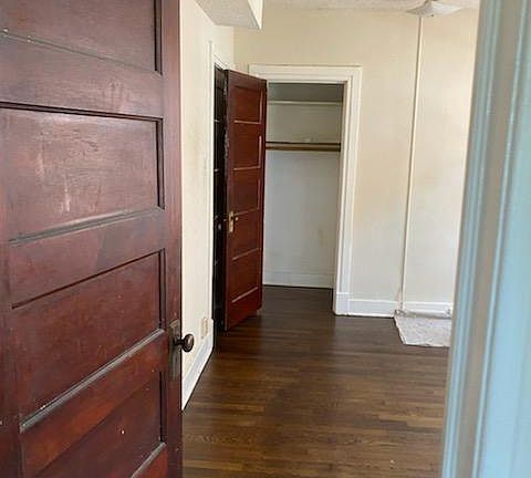 2nd image of 3825 Central St #3N