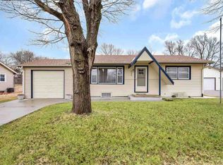 6640 N Kerman Dr, Wichita, KS 67219