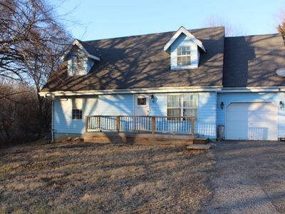 530 E 7th St, Lecompton, KS, 66050