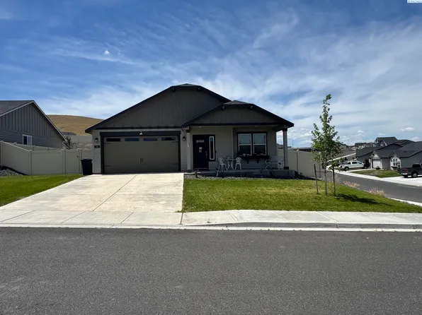 315 San Fernando Way, Prosser, WA 99350