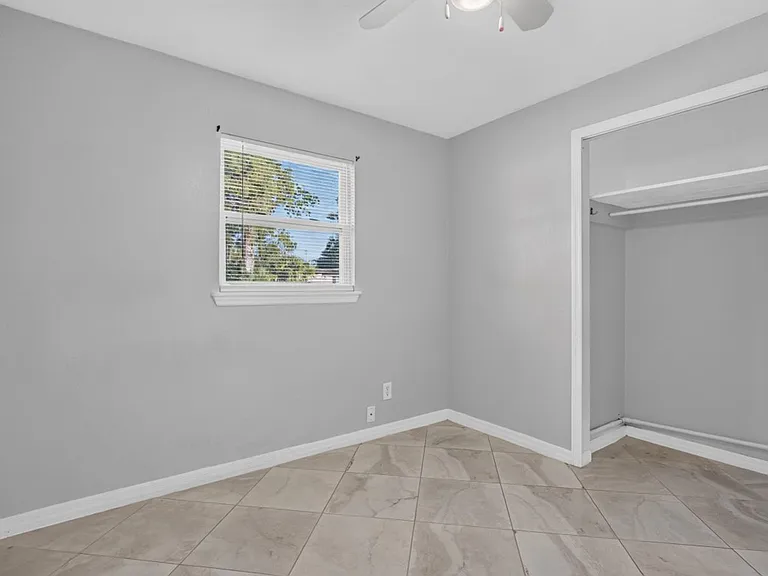 442 Ameca Ave — Photo 23