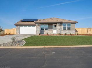 3870 Colby Trl, Redding, CA 96002