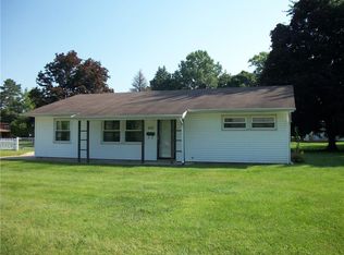 409 Brewer Dr, Greenwood, IN 46142