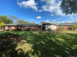 436 Lewis Farm Rd, Bessemer City, NC 28016