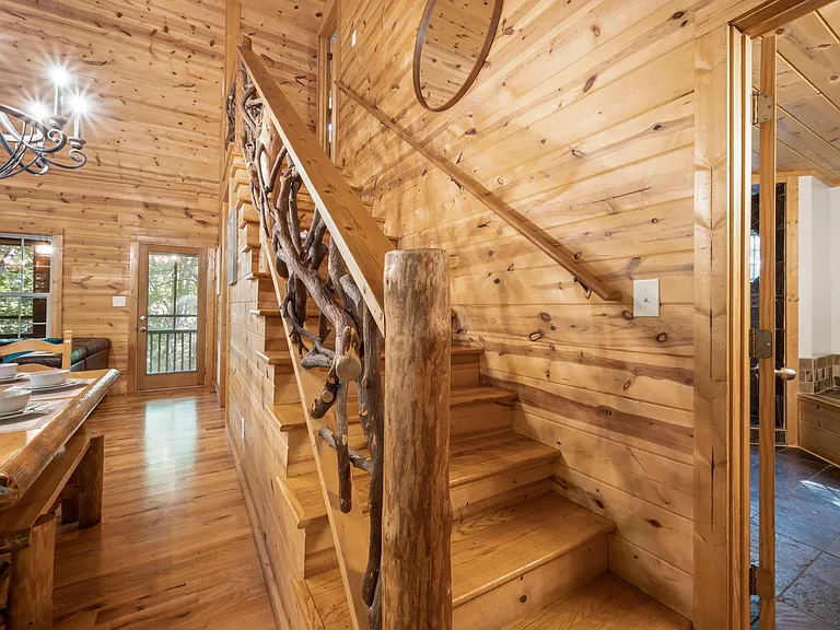 165 Sequoia Trce — Photo 4