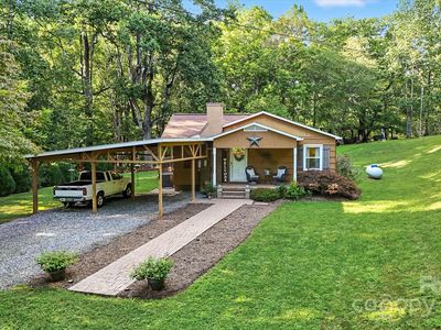 2606 & 2595 Grant Rd, Hudson, NC, 28638