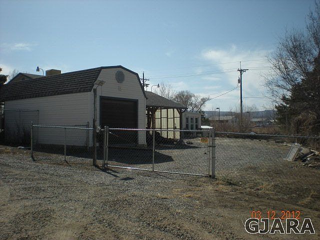 2nd image of 2750 Cheyenne Dr