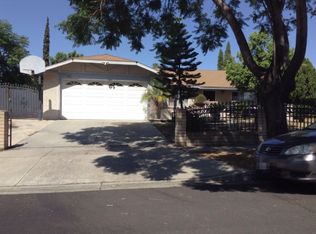 322 N Fillmore Ave, Rialto, CA 92376