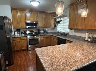 916 Clark St, Santa Rosa, CA 95404