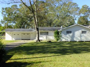 405 Parish Rd, Lake Charles, LA 70611