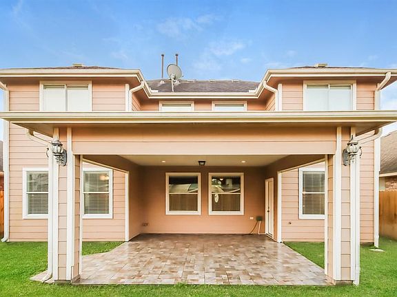 3rd image of 21535 Rose Mill Dr