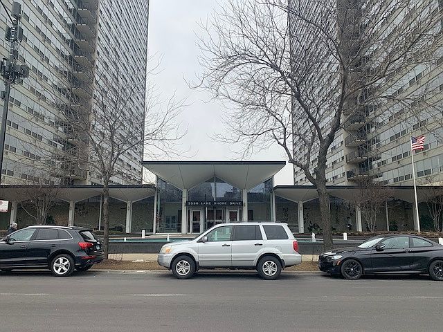 1st image of 3550 N Lake Shore Dr APT 317