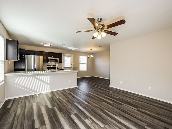 4th image of 9723 Marbach Hl