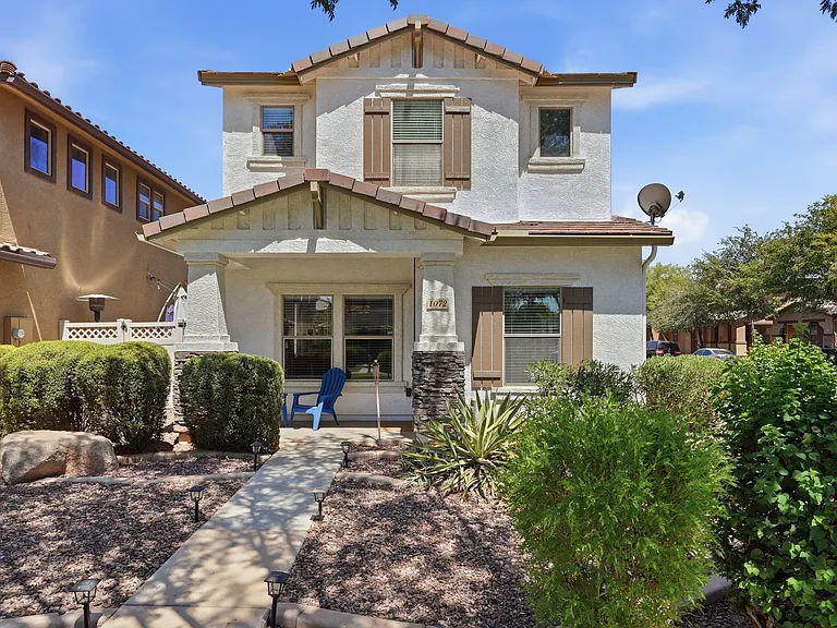 1072 S Cheshire Ln — Photo 8