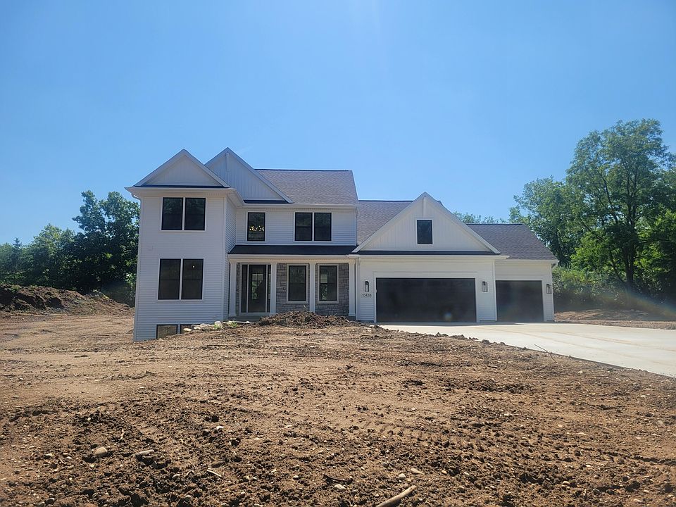 1st image of 10438 Country Club Dr