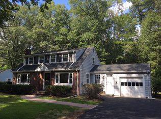71 Stonebridge Rd, Wayland, MA 01778