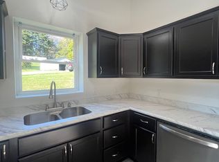 223 Searight St, Fredericksburg, OH 44627