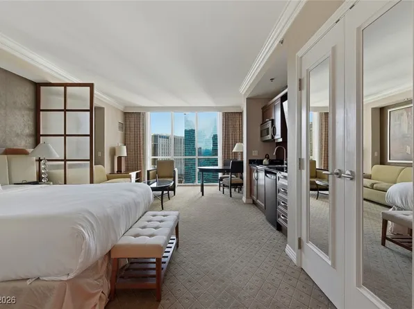 135 Harmon Ave Unit 2419, Las Vegas, NV 89109