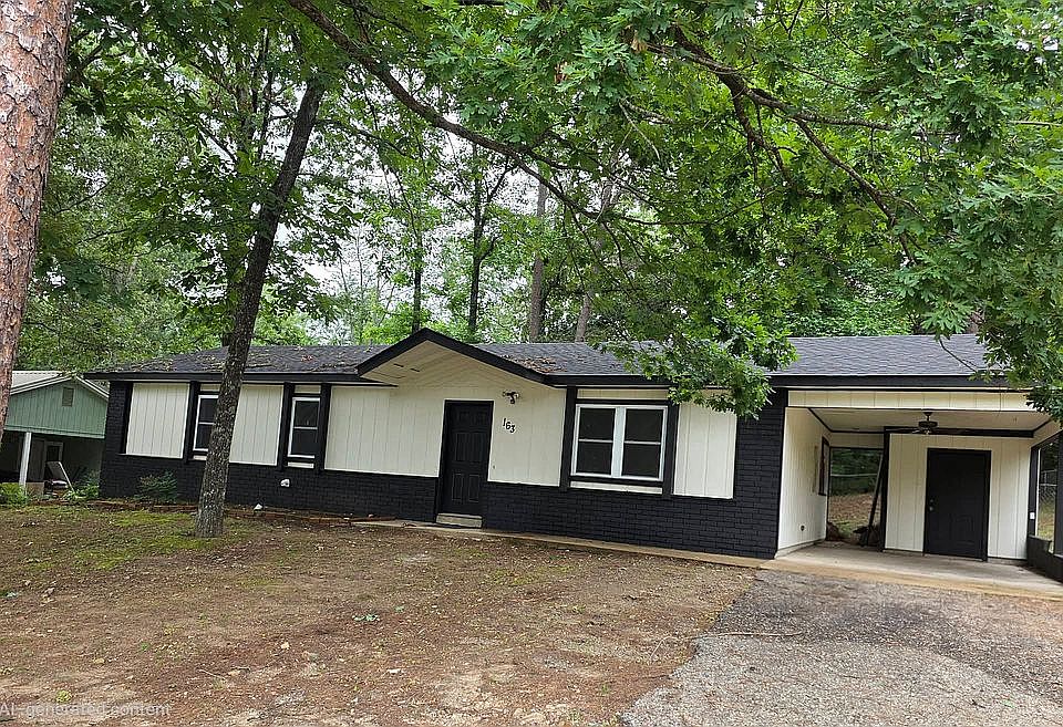 1st image of 163 Honeysuckle Cir