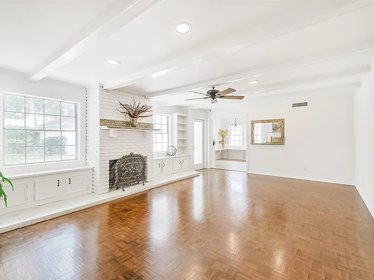 12223 Old Oaks Dr — Photo 14