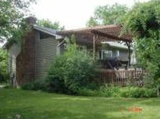 29 Robinn Dr, Middletown, NY 10940