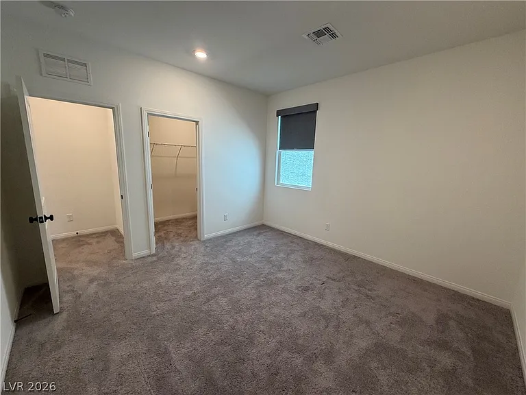 8030 Minavalle Ave — Photo 11