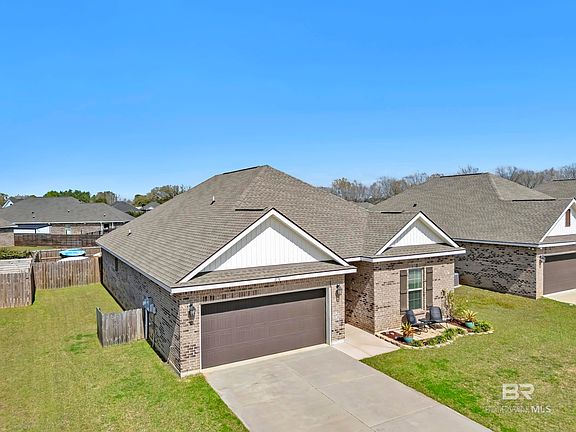 2nd image of 1176 Stella Rd