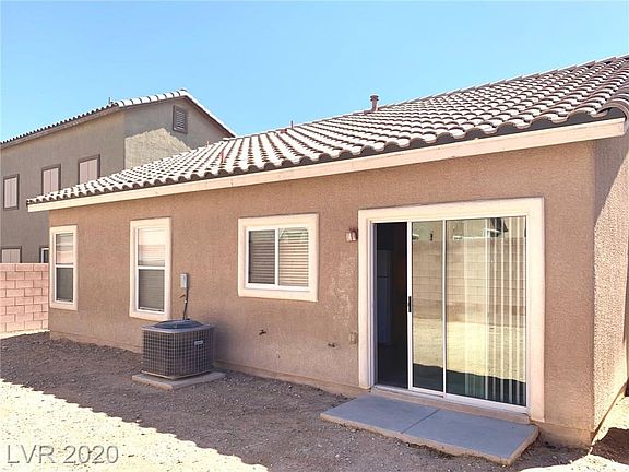 3rd image of 3808 Pecos Park Ave