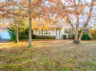 19 Golf Course Rd, Bellport, NY 11713