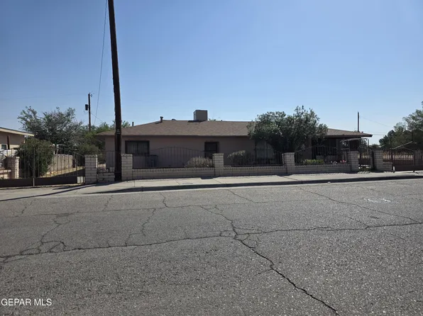 8827 Sunland Rd, El Paso, TX 79907