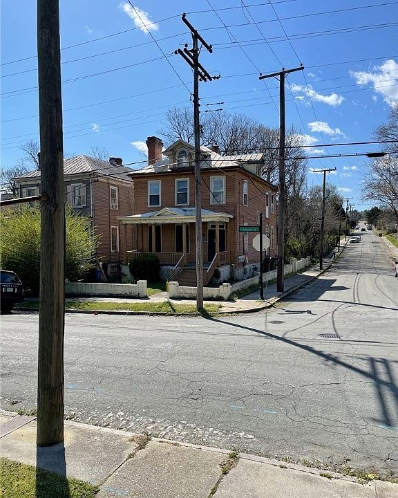 1st image of 102 E Fillmore St