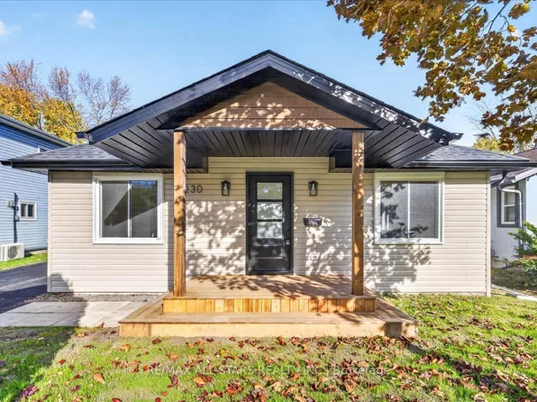 230 Bayview Ave, Georgina, ON L4P 2T2