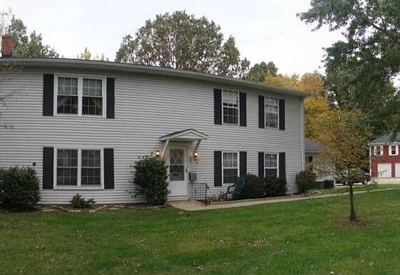 1st image of 8011 Independence Dr APT B