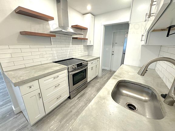 3rd image of 2591 NE 55th Ct APT 205