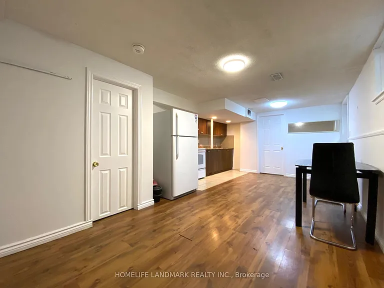 3121 Jessica Ct #LOWER — Photo 9