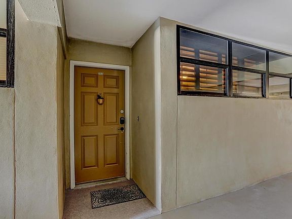 3rd image of 3150 S Fletcher Ave APT 202