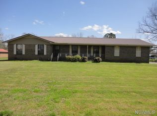 307 Blountsville St NE, Hanceville, AL 35077