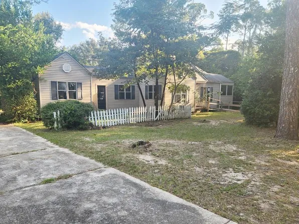 1215 Maryland Dr, Albany, GA 31707