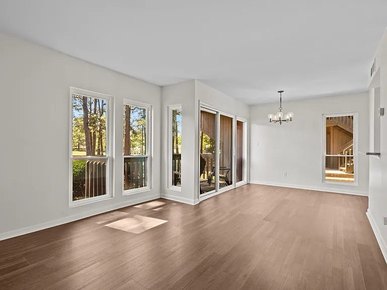 10 Pine Tree Rd #108 — Photo 10