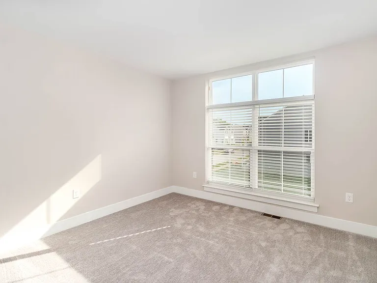 102 Stickley Dr — Photo 18