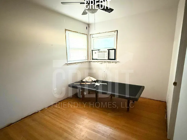 245 Bannon Ct — Photo 8