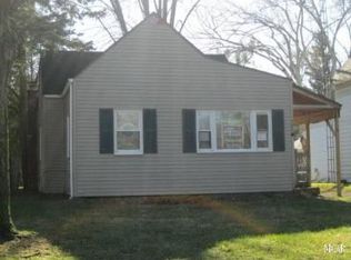 707 Washington Ave, Temperance, MI 48182