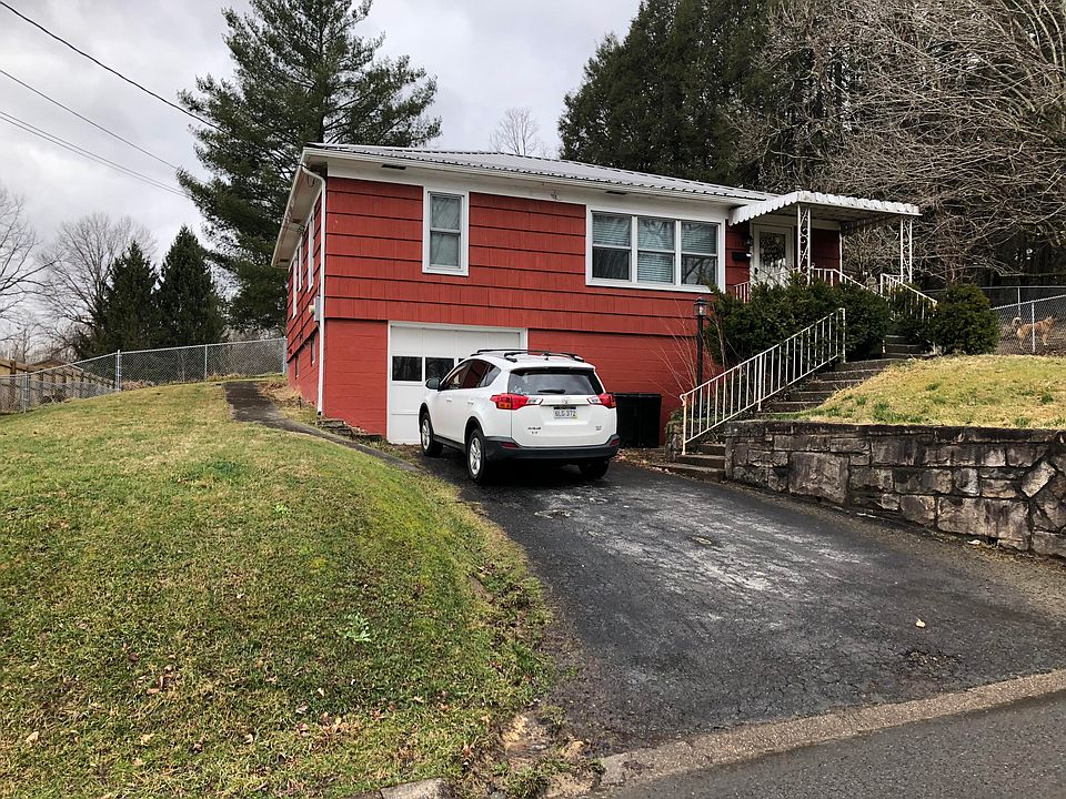 1st image of 113 Windsor Ln