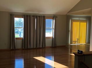 7261 S 21st St, Lincoln, NE 68512