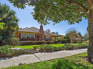 2390 Sheridan Rd, Mount Dora, FL 32757