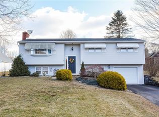 108 Shenipsit St, Ellington, CT 06029