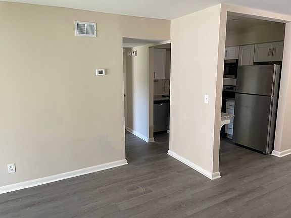 3rd image of 1001-1009 Indian Ave #1005-202