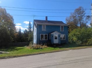 23 Oak St, Bucksport, ME 04416